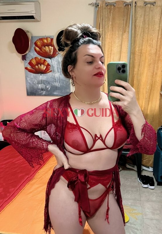 Luana trans