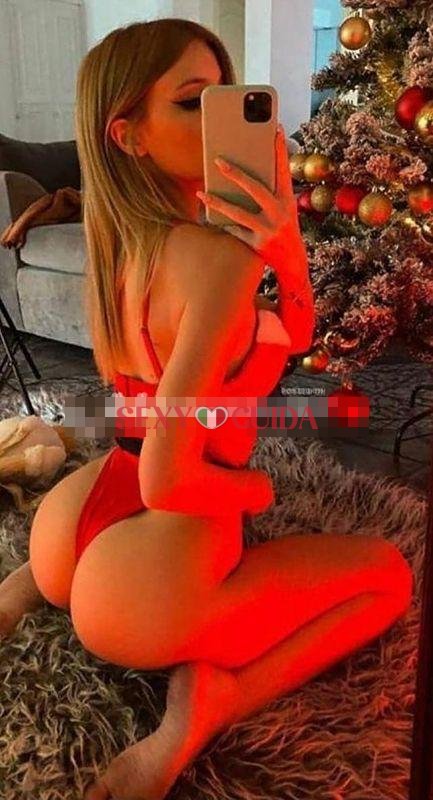 Novit assoluta ragazza fresca e disponibi