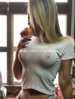 Bellissima new bionda sexy pre