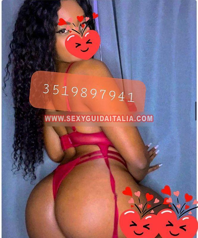 Maya hot