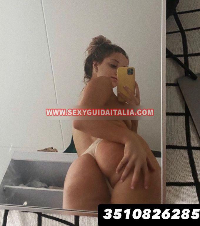 Trans sara insaziabile