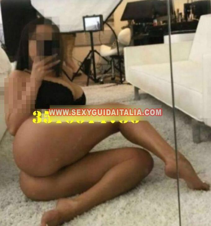 Eva sexy colombiana