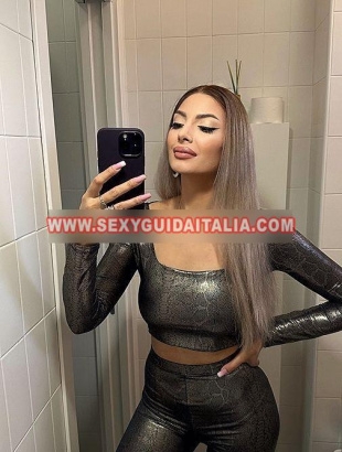 Erica bellisima biondina