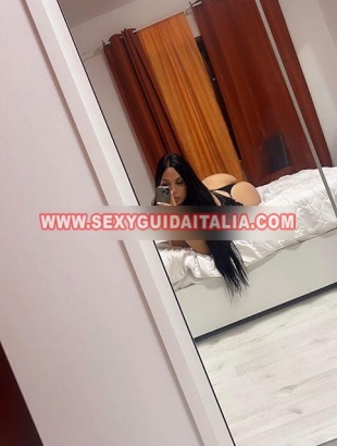 Trans giada sensuale