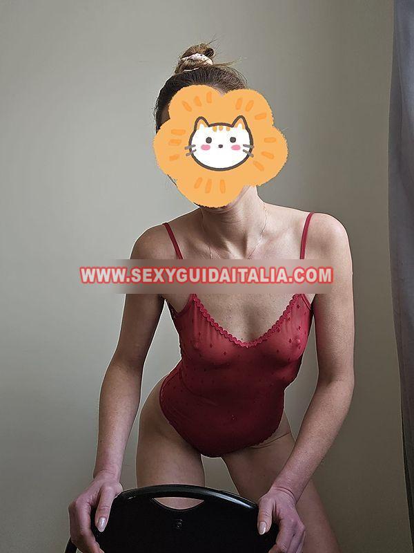 Clara seducente