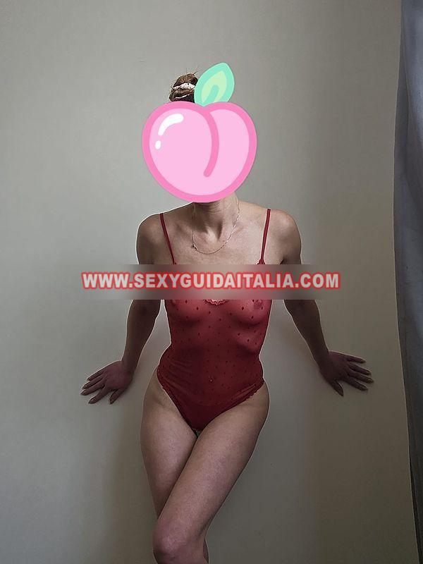 Clara seducente