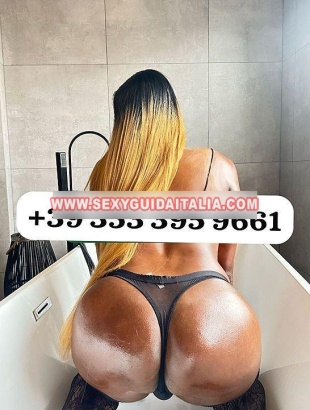 Trans leyla hot