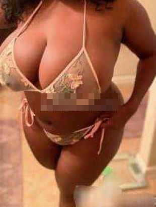Di senosunuova bellisima bambolina
