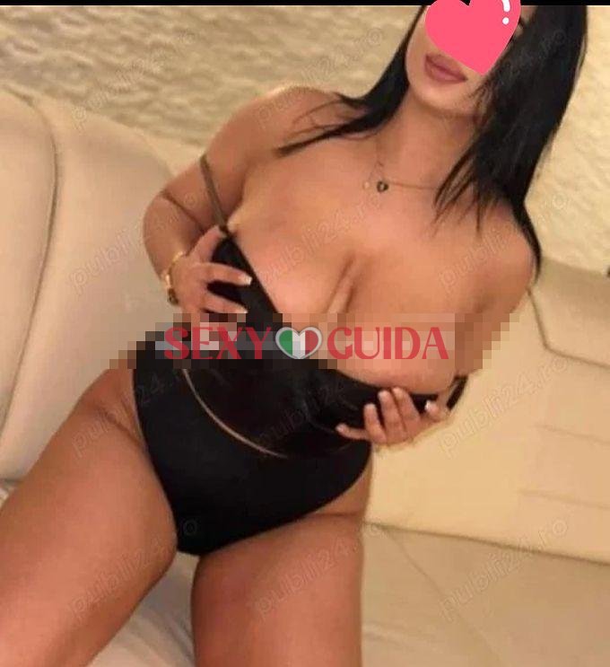 Andrea  piccante sensuale e senza fretta