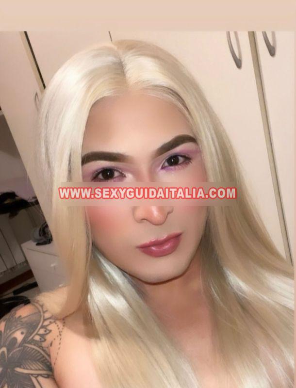 Trans isabella vogliosa