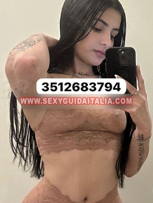 Simona hot