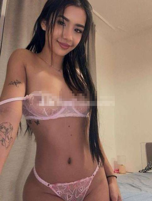 Adriana un vero vulcano di piacere