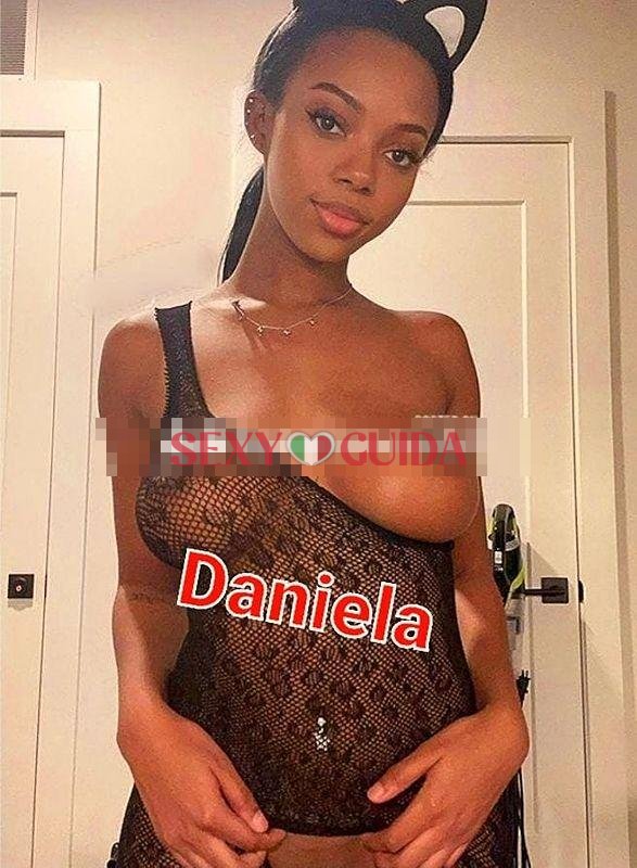 Passaggio per pochi giorni yulissa unora o due