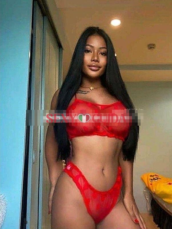 Appena arrivata stupenda ragazza pompino scoperto