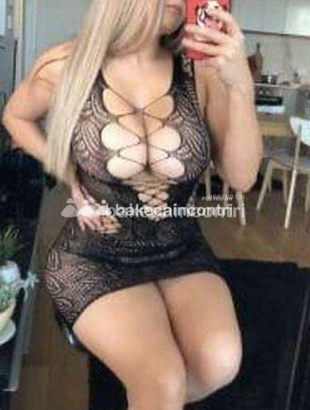 A rende biondona maialona vera po