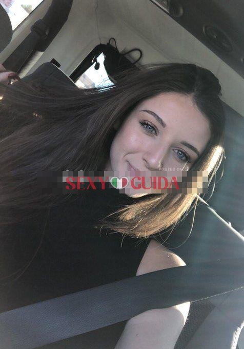 Chiama clara  sono francese e