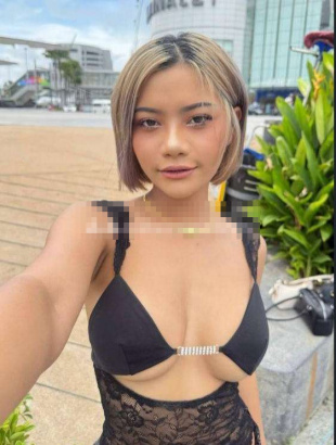 Appena arrivata  yuri thai