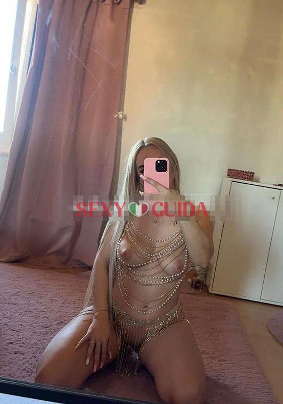 Nuova in citt vanessa  anni