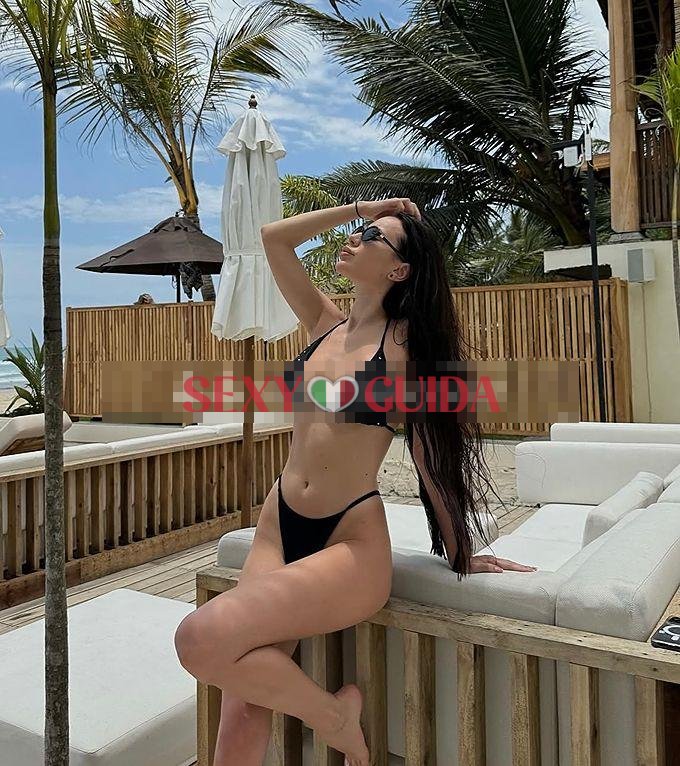 Antonia premium escort