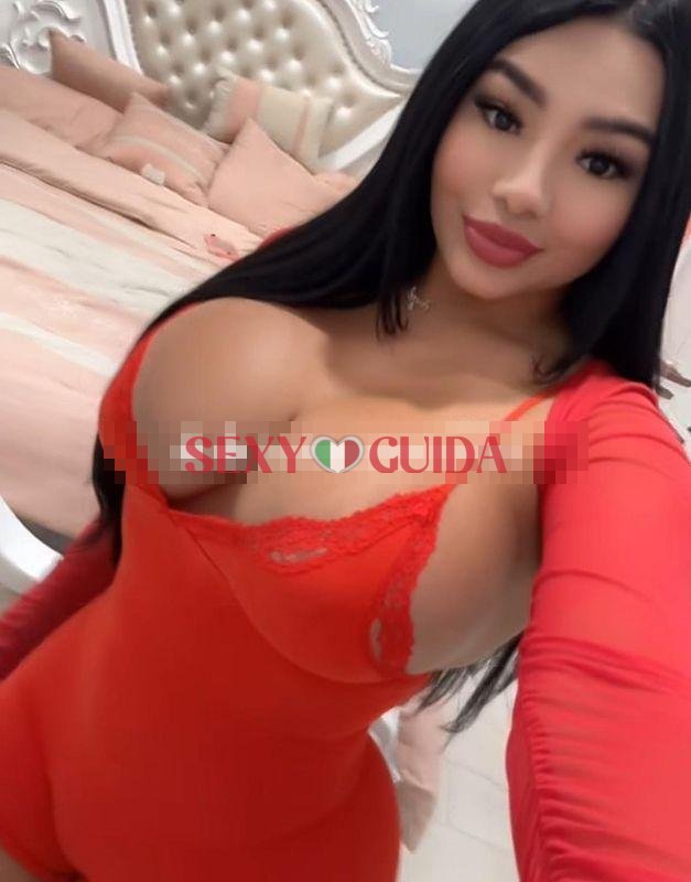 Appena arrivata  sexy e bellissima  fo